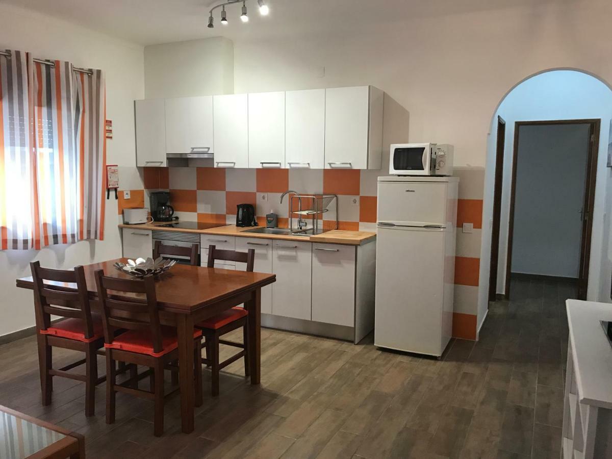 Zesty Orange By Ithouse Apartment Albufeira Bagian luar foto